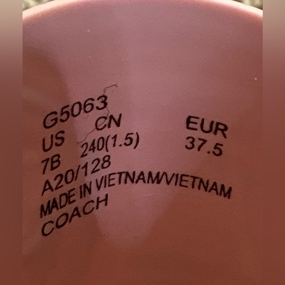 Coach ULI Sport Slide With Horse & Carriage Print Size 7B Blossom/Melon - Picture 2 of 6